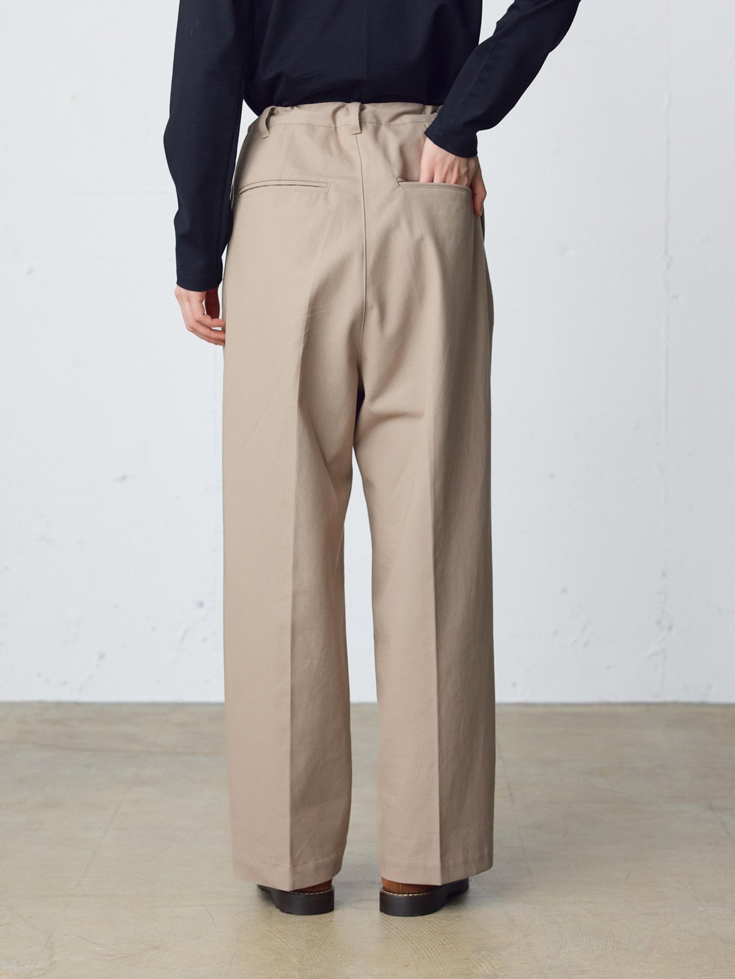 wide slacks pants