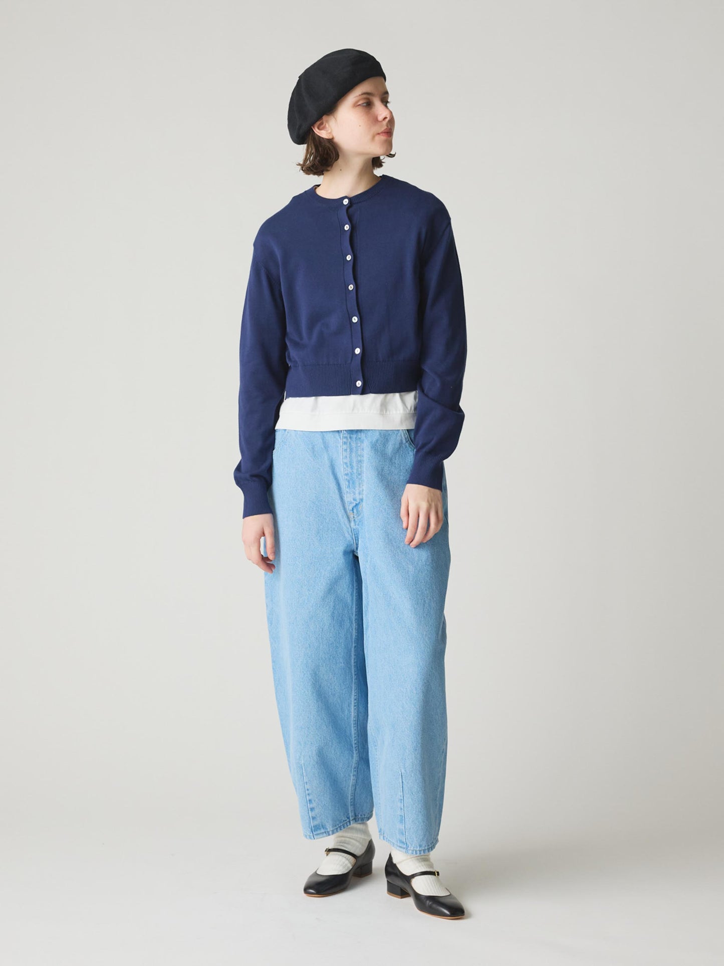 hi-waist curved denim