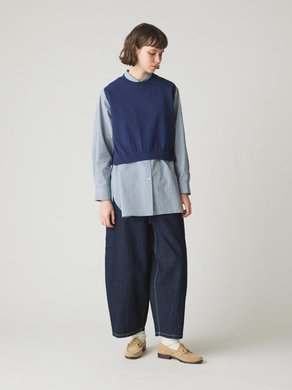 hi-waist curved denim