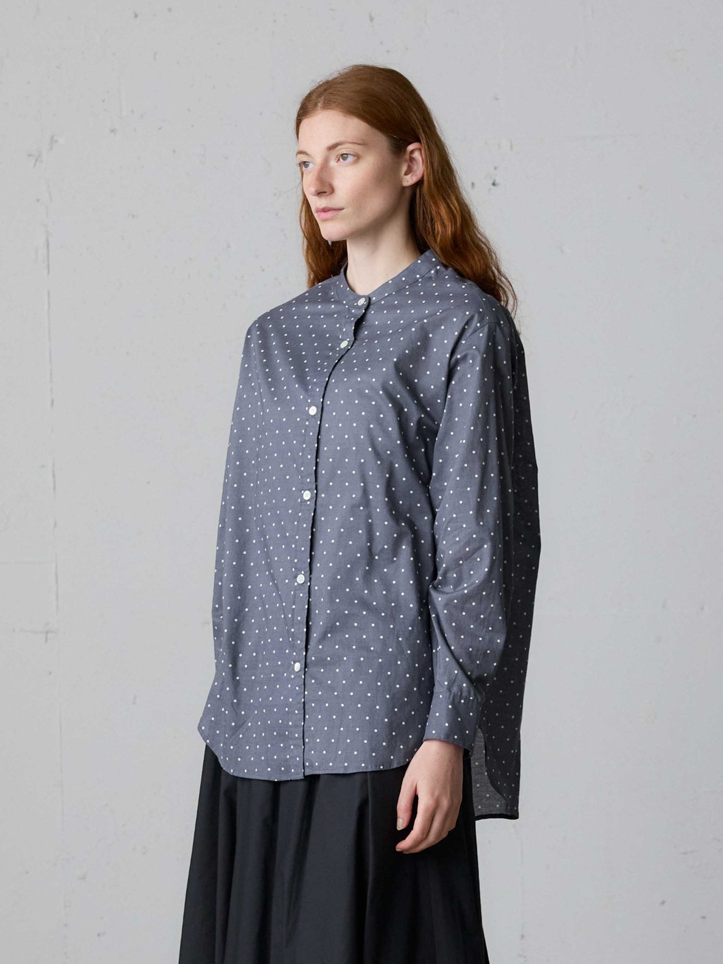 dots band collar shirt