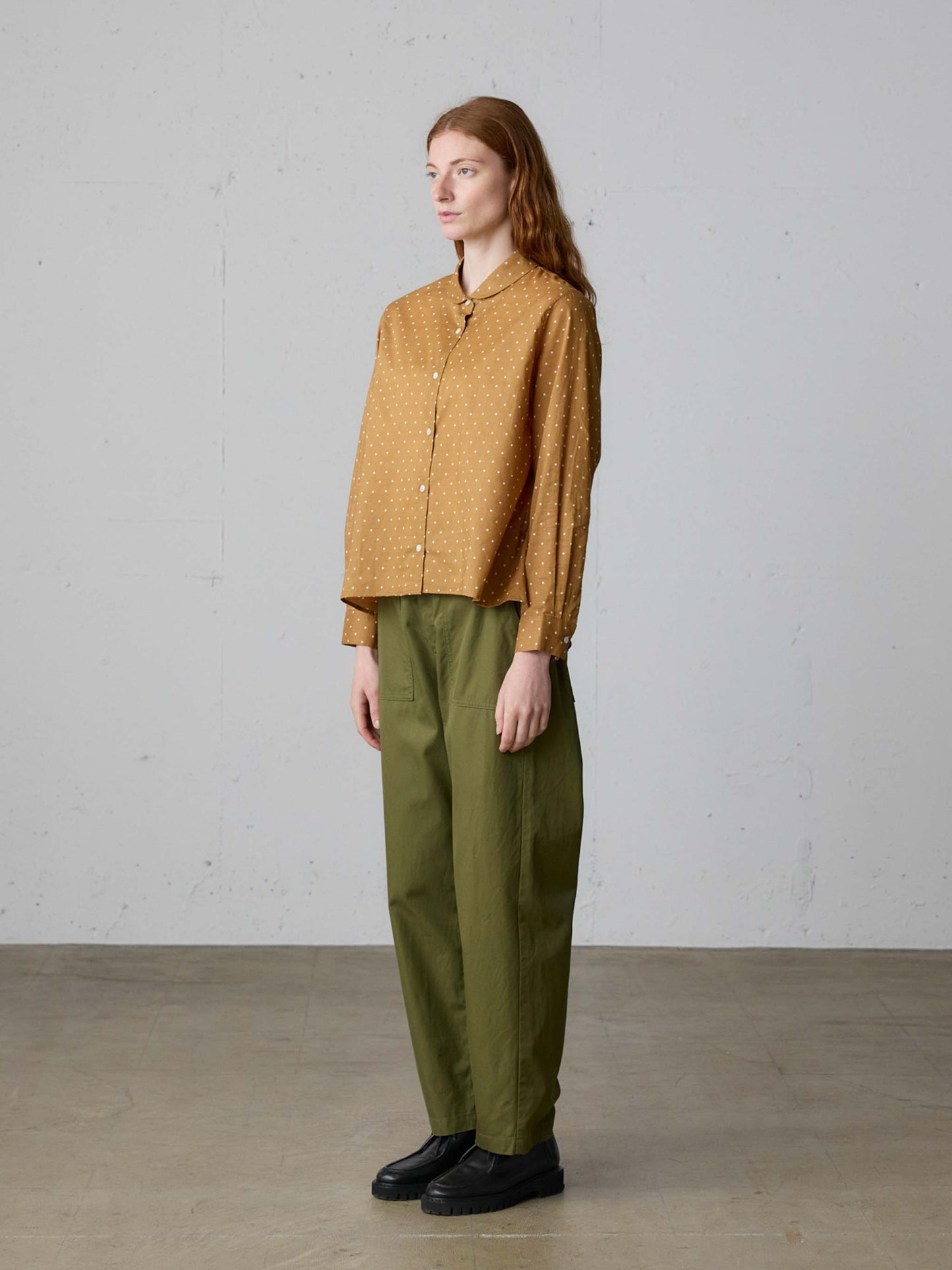 dots dutch collar shirt