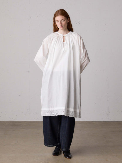 hem lace smock onepiece