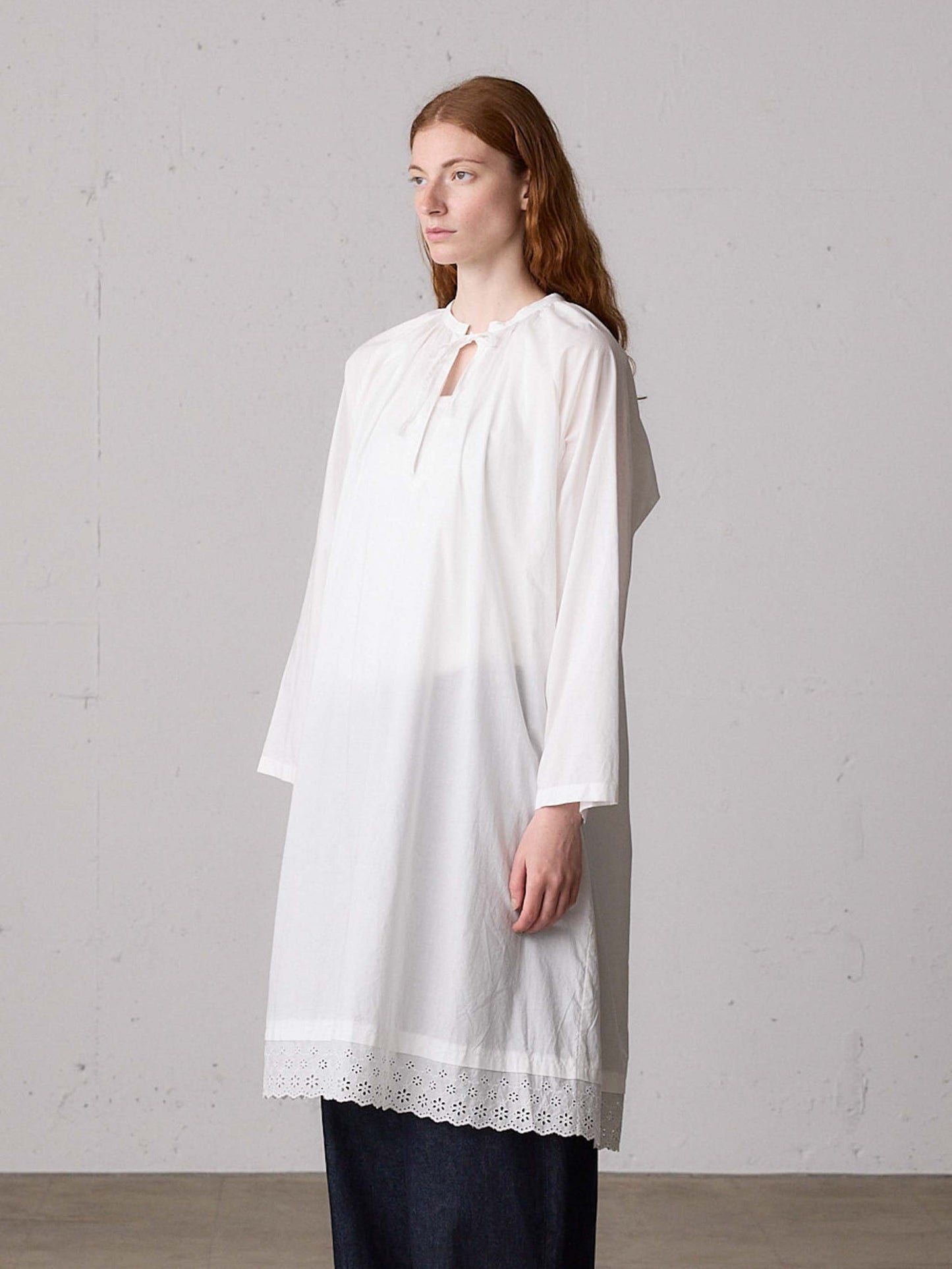hem lace smock onepiece