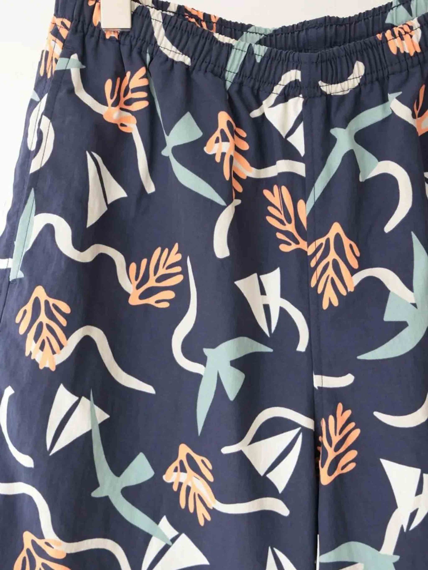 BASK MID SHORTS/ HELLY HANSEN