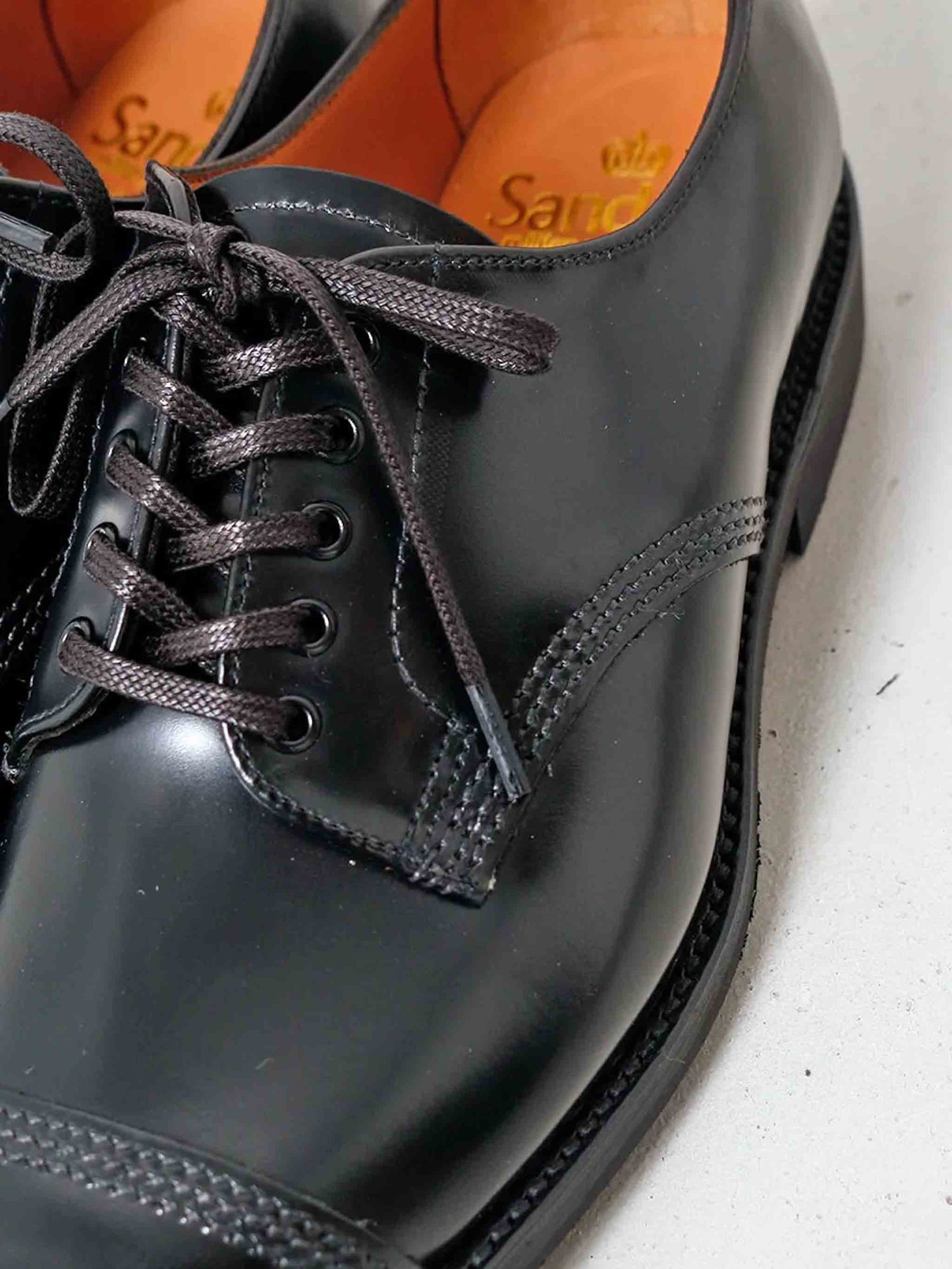 SANDERS MILITARY DERBY SHOE