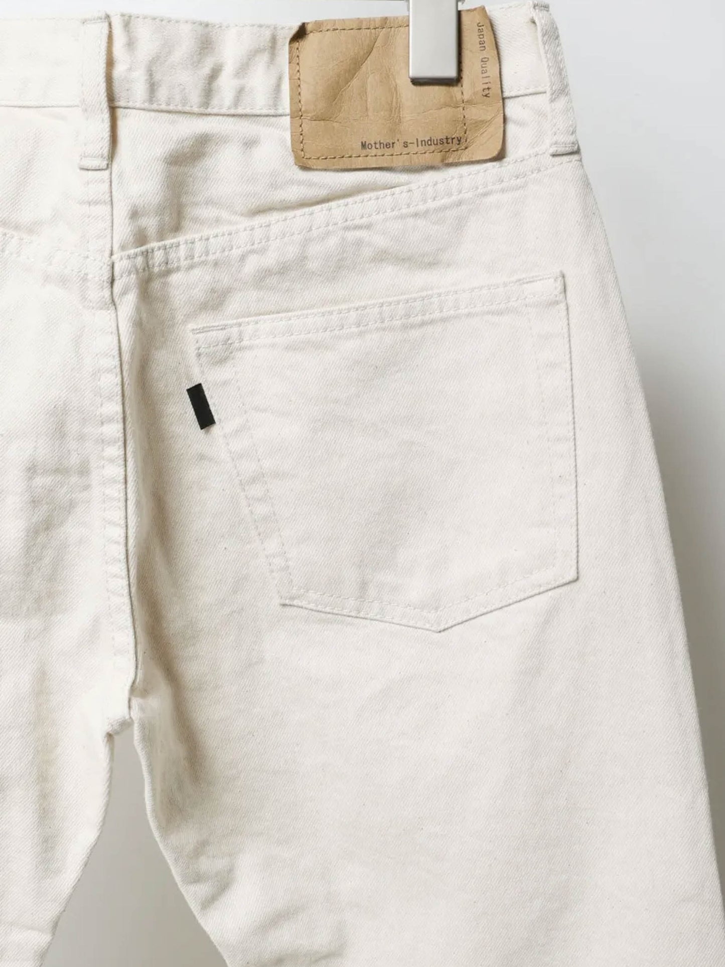 4/5 length white denim pants