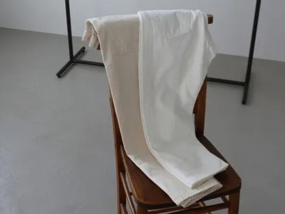 4/5 length white denim pants