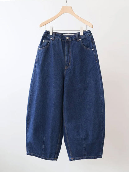hi-waist curved denim