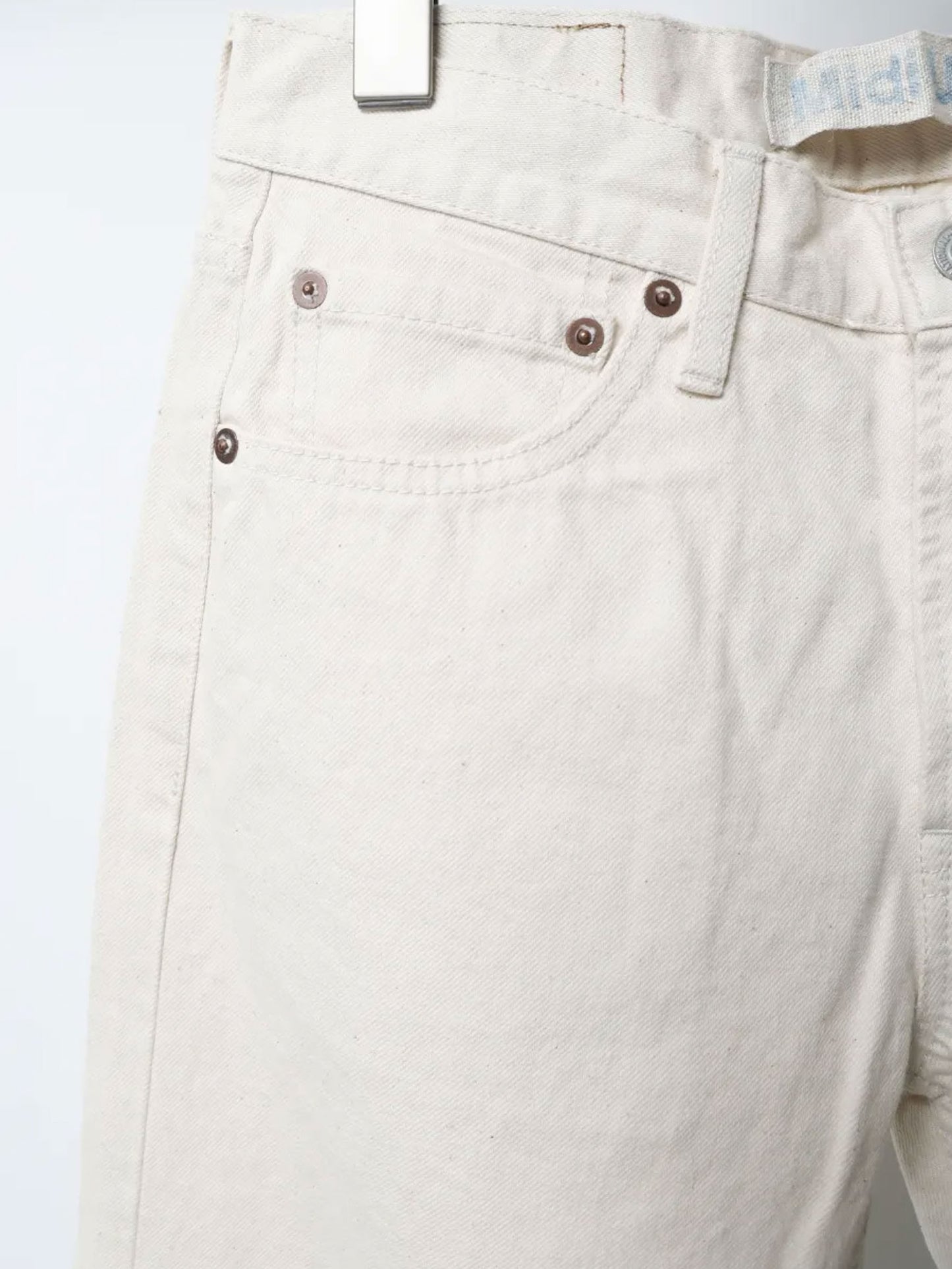 4/5 length white denim pants