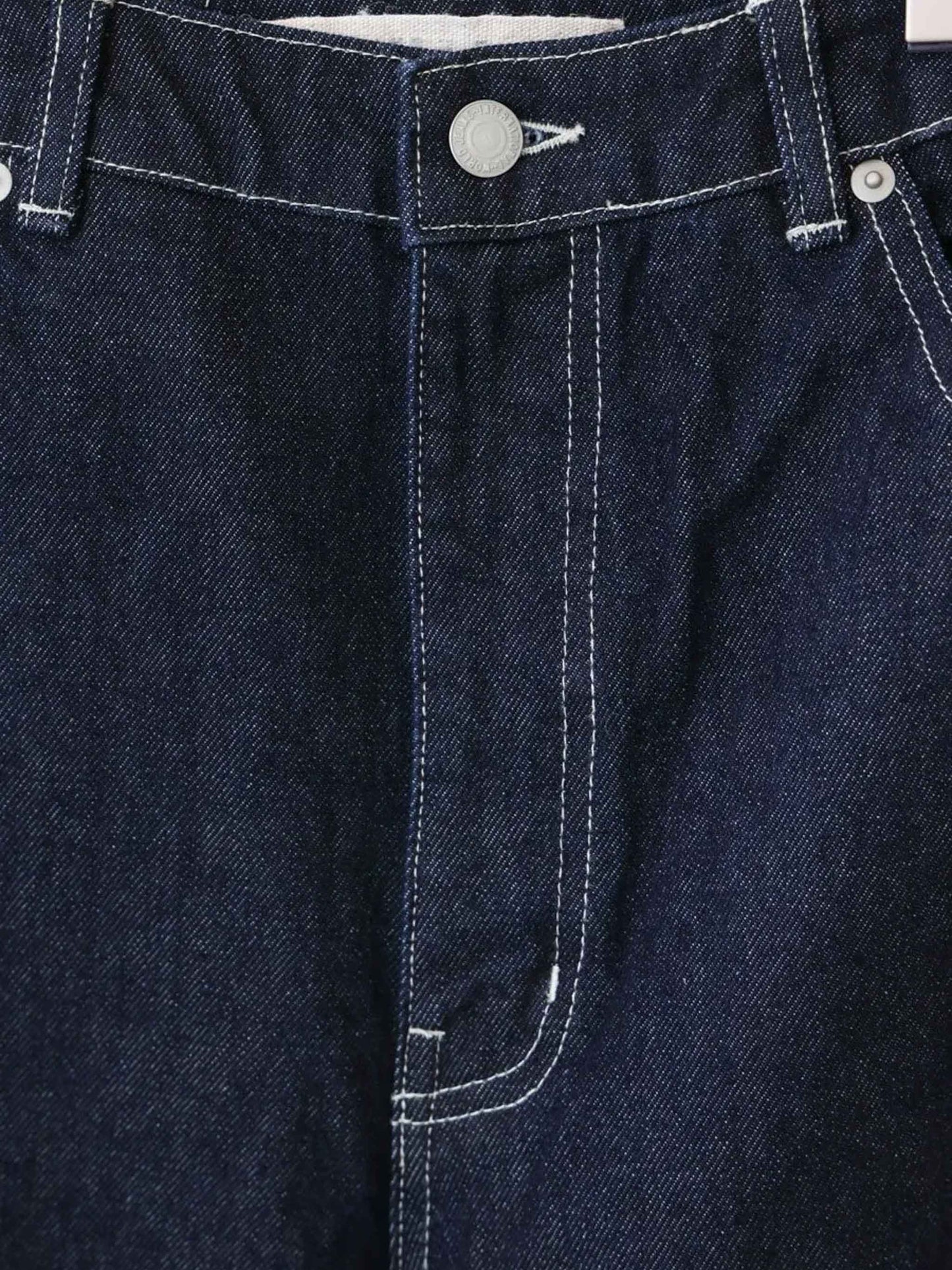 hi-waist curved denim