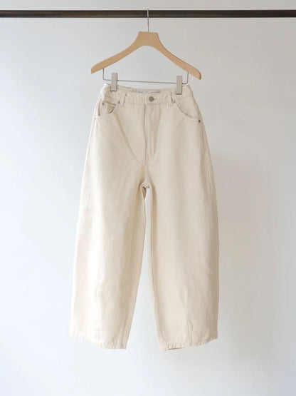 hi-waist curved denim