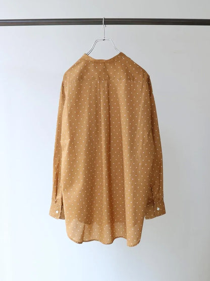 dots band collar shirt