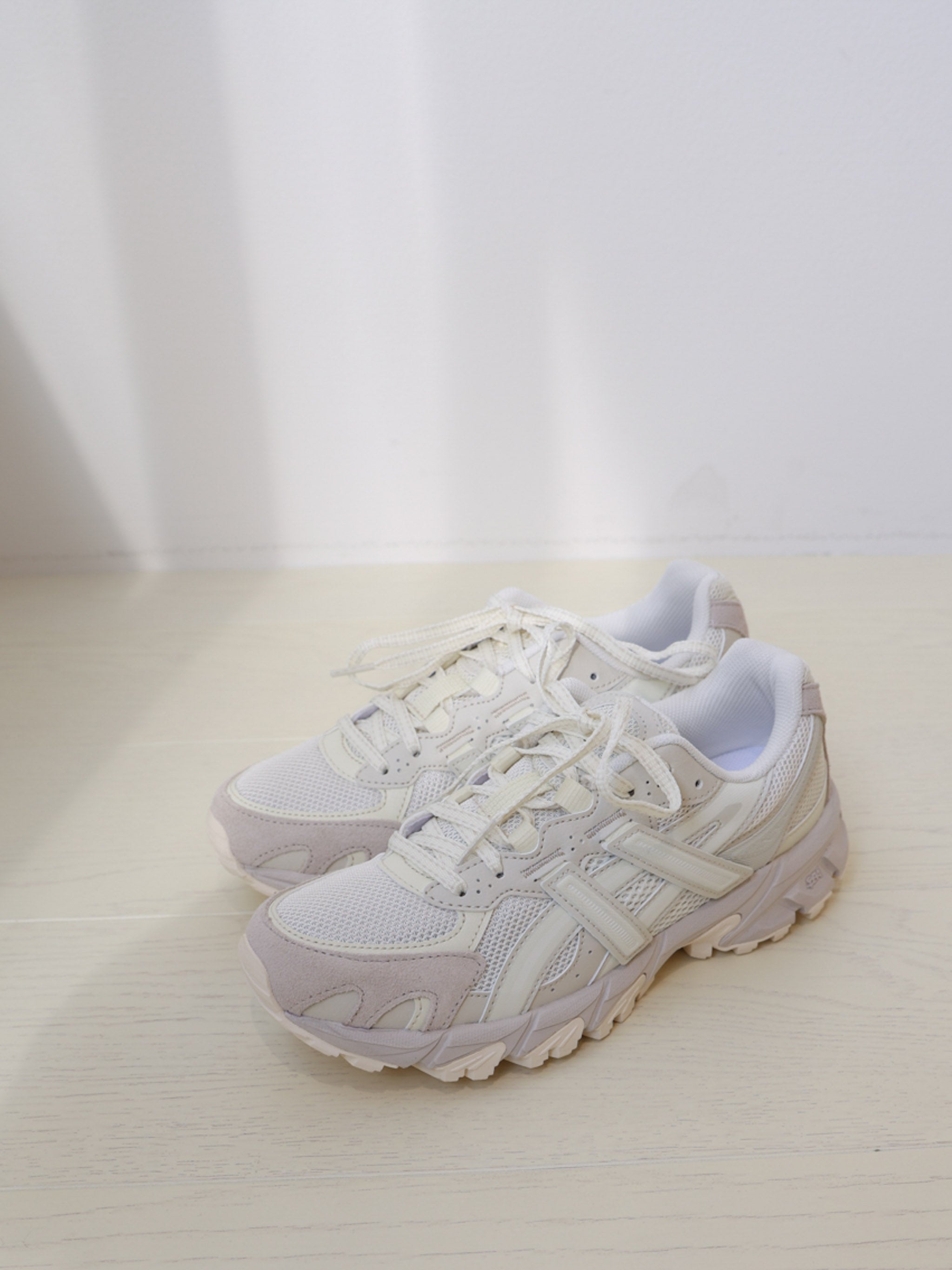 GEL-SONOMA TR62 1203A734 / asics
