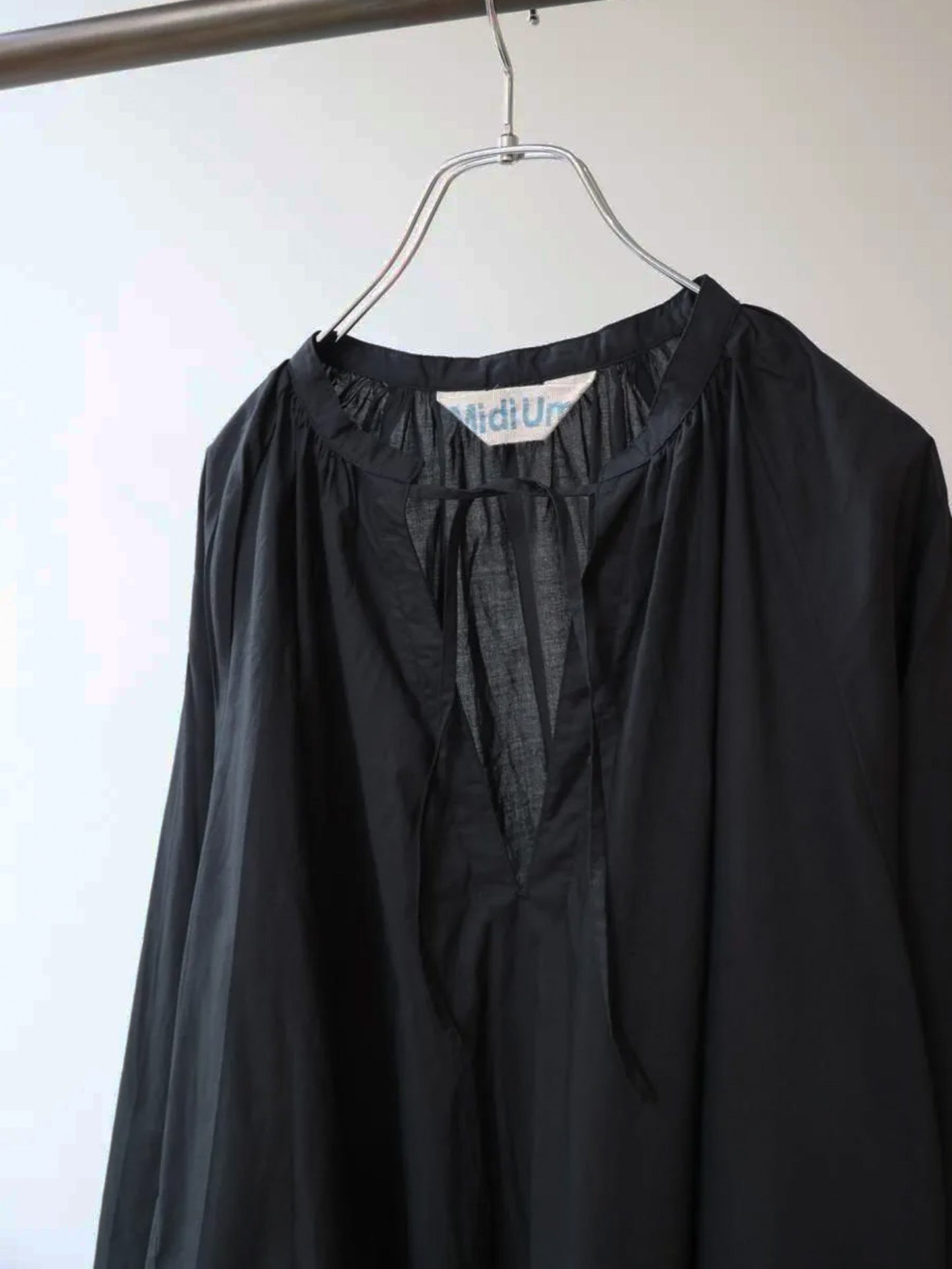 hem lace smock onepiece