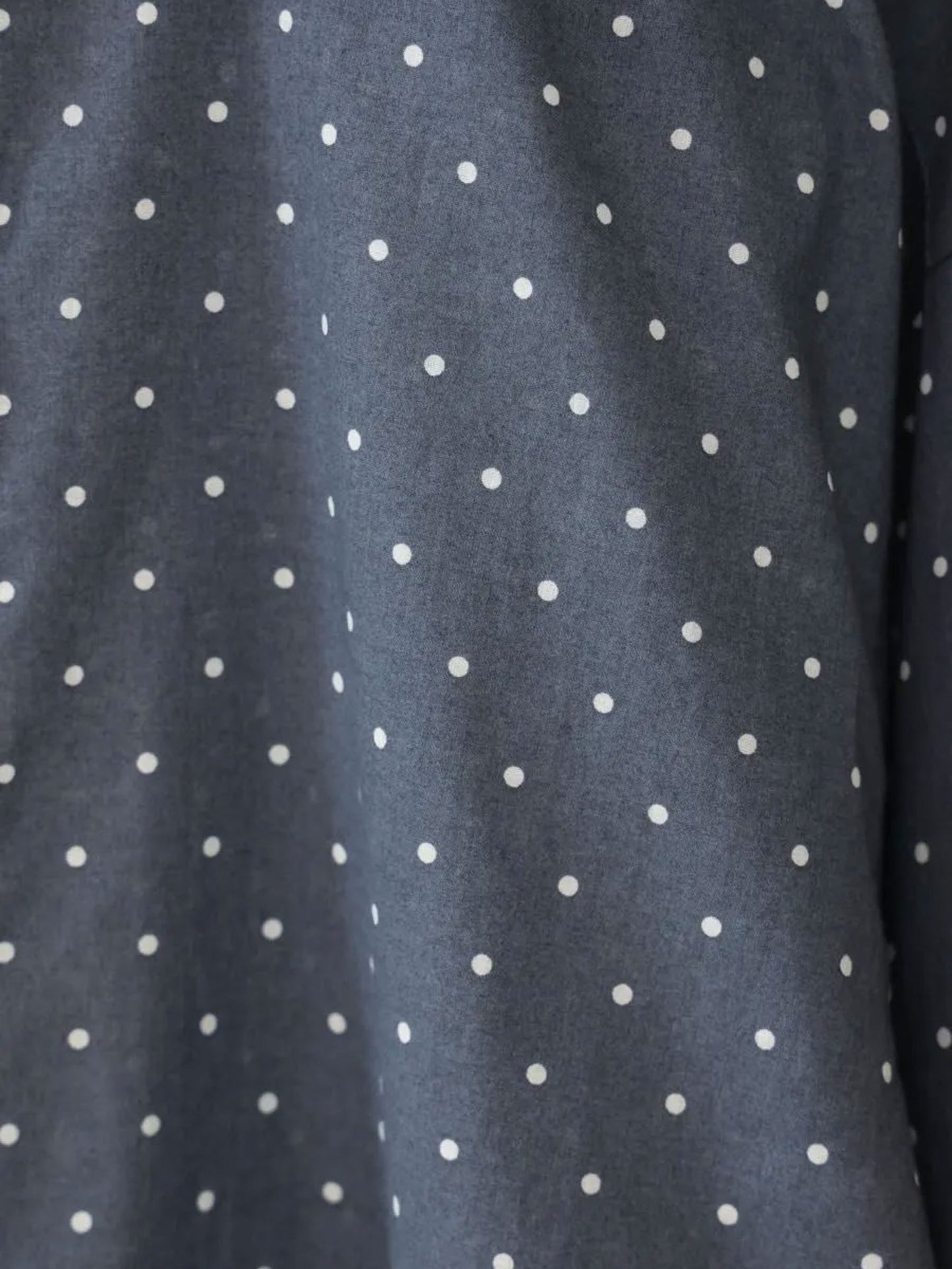 dots band collar shirt