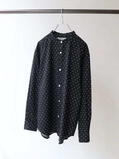 dots band collar shirt
