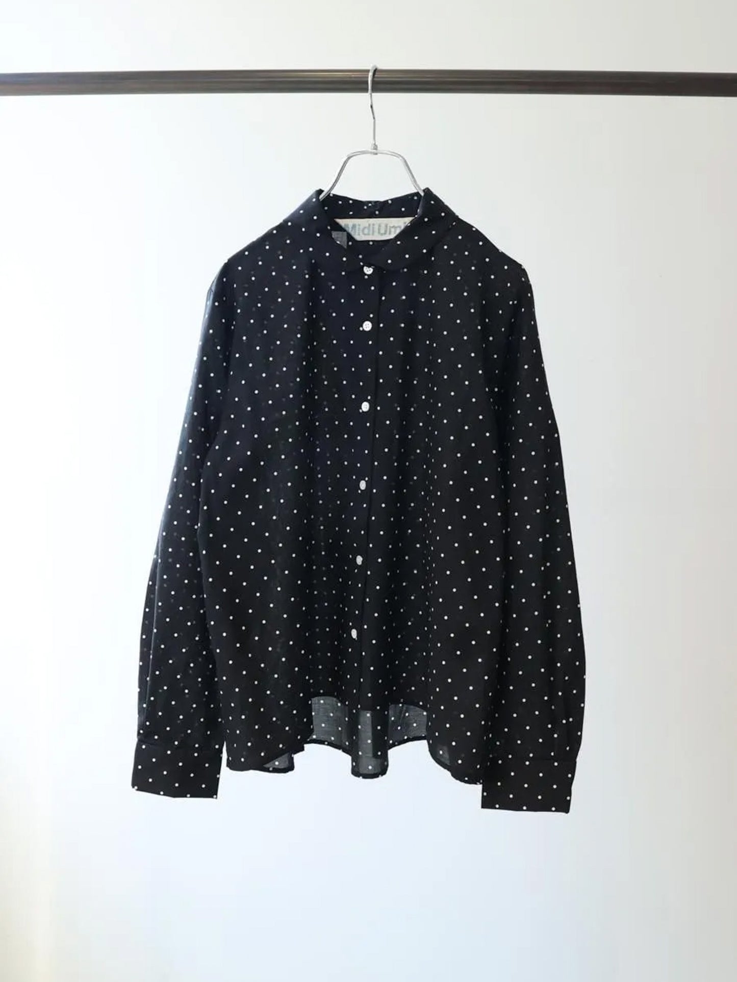 dots dutch collar shirt