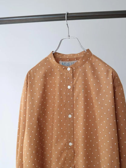 dots band collar shirt