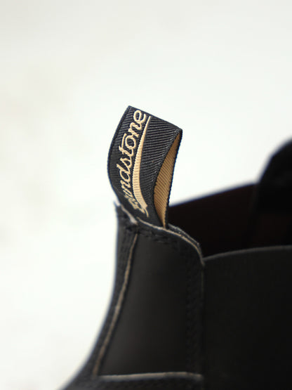 ELASTIC SIDED BOOT/BLUNDSTONE