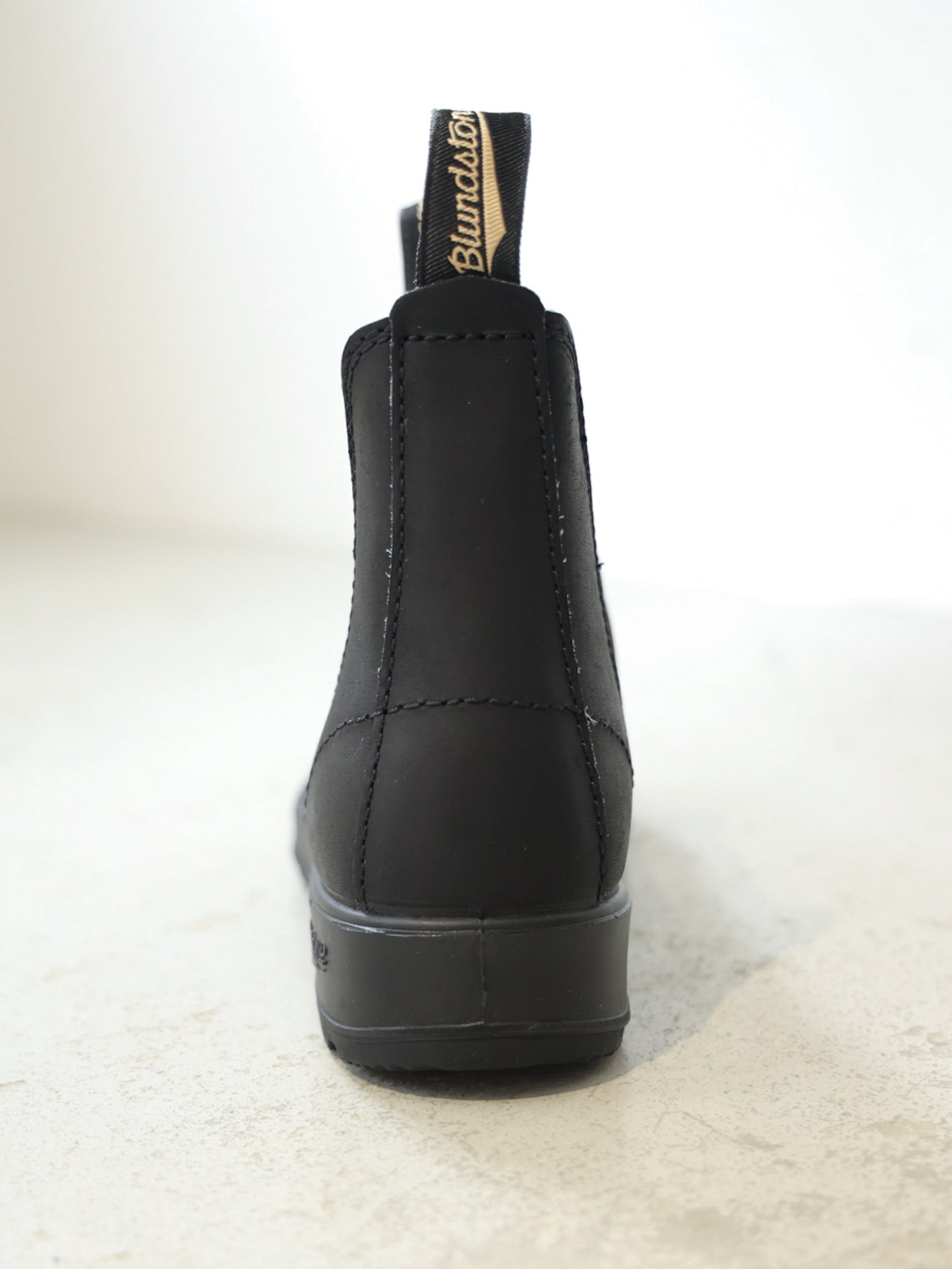 ELASTIC SIDED BOOT/BLUNDSTONE