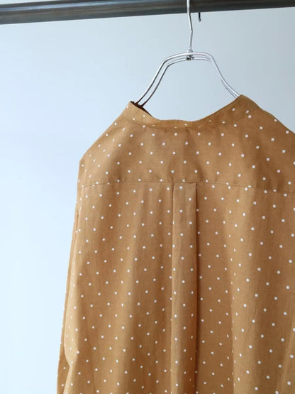 dots band collar shirt