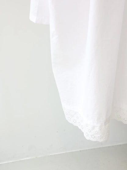 hem lace smock onepiece