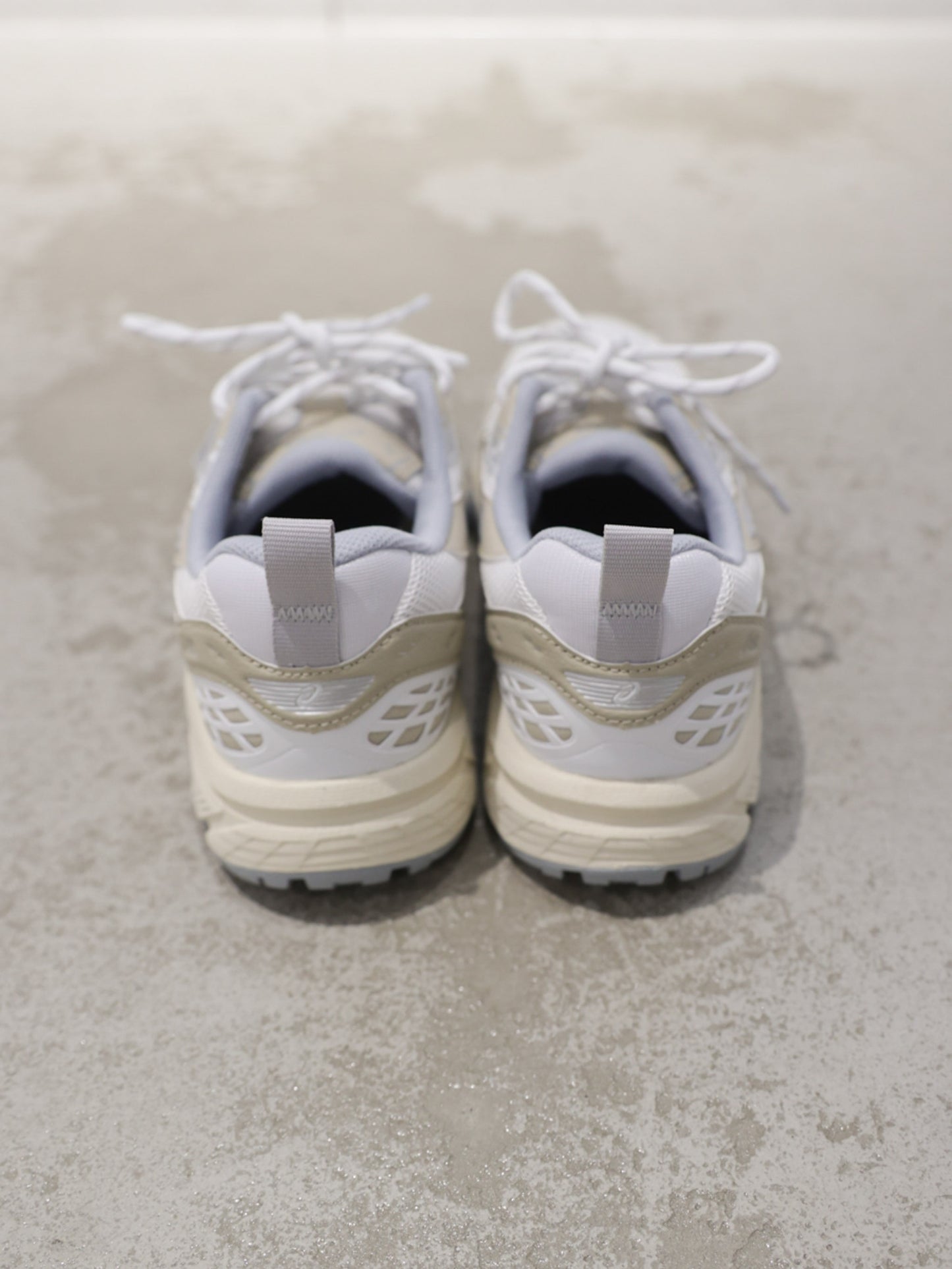 GEL-NUNOBIKI 1203A536/asics