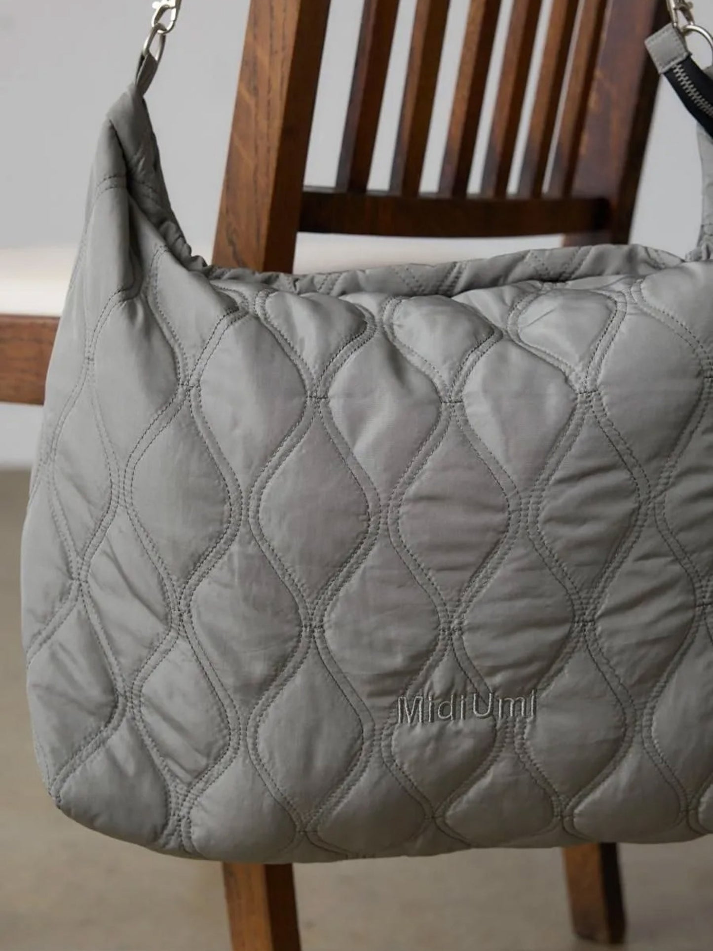 quilting shoulder bag