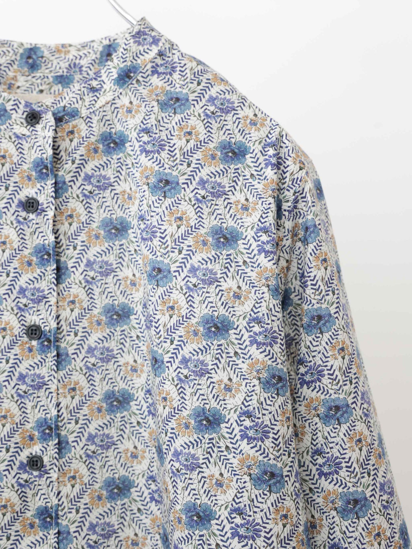 LIBERTY print shirt
