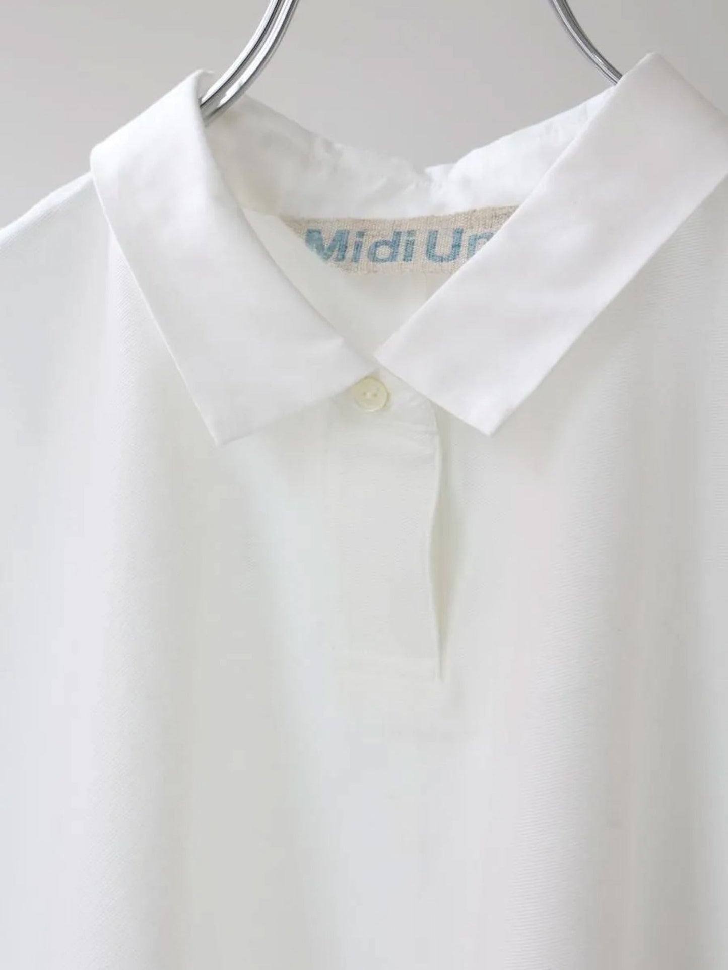 polo no sleeve pullover