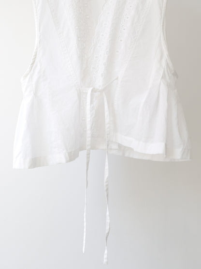 lace side tuck vest