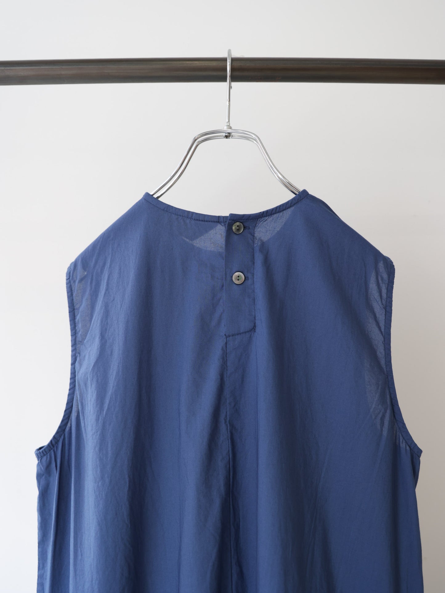 gathered no sleeve one-piece