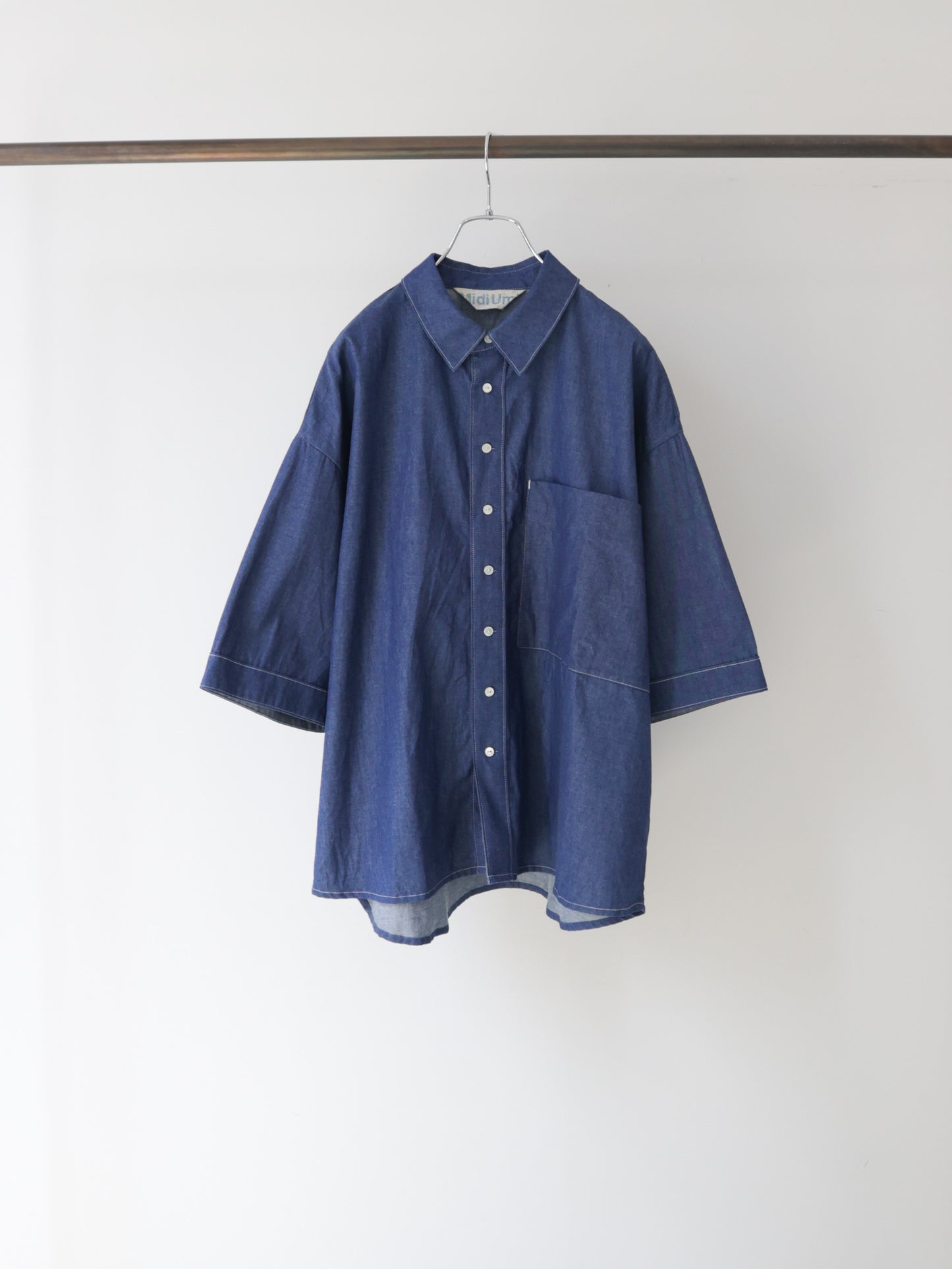 big pocket denim shirt