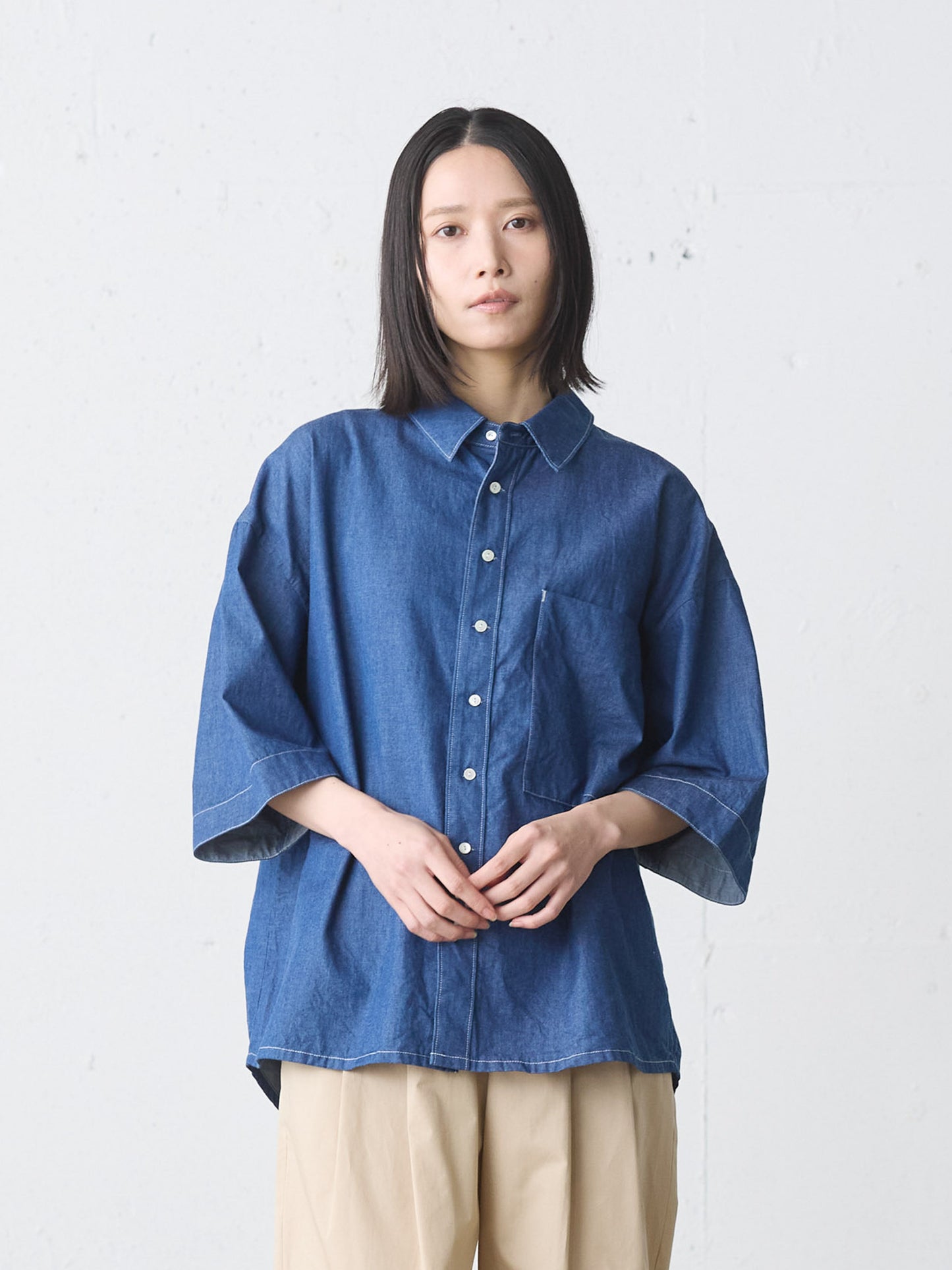 big pocket denim shirt