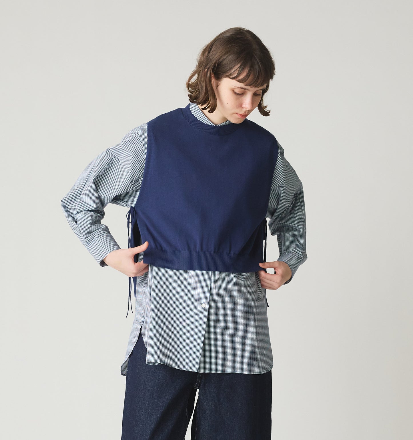 【A】side ribbon short vest