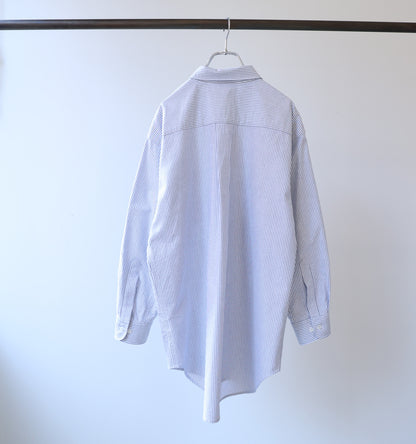 【A】button down shirt