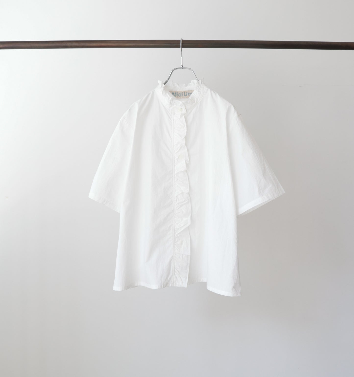 【A】half sleeve frill short shirt