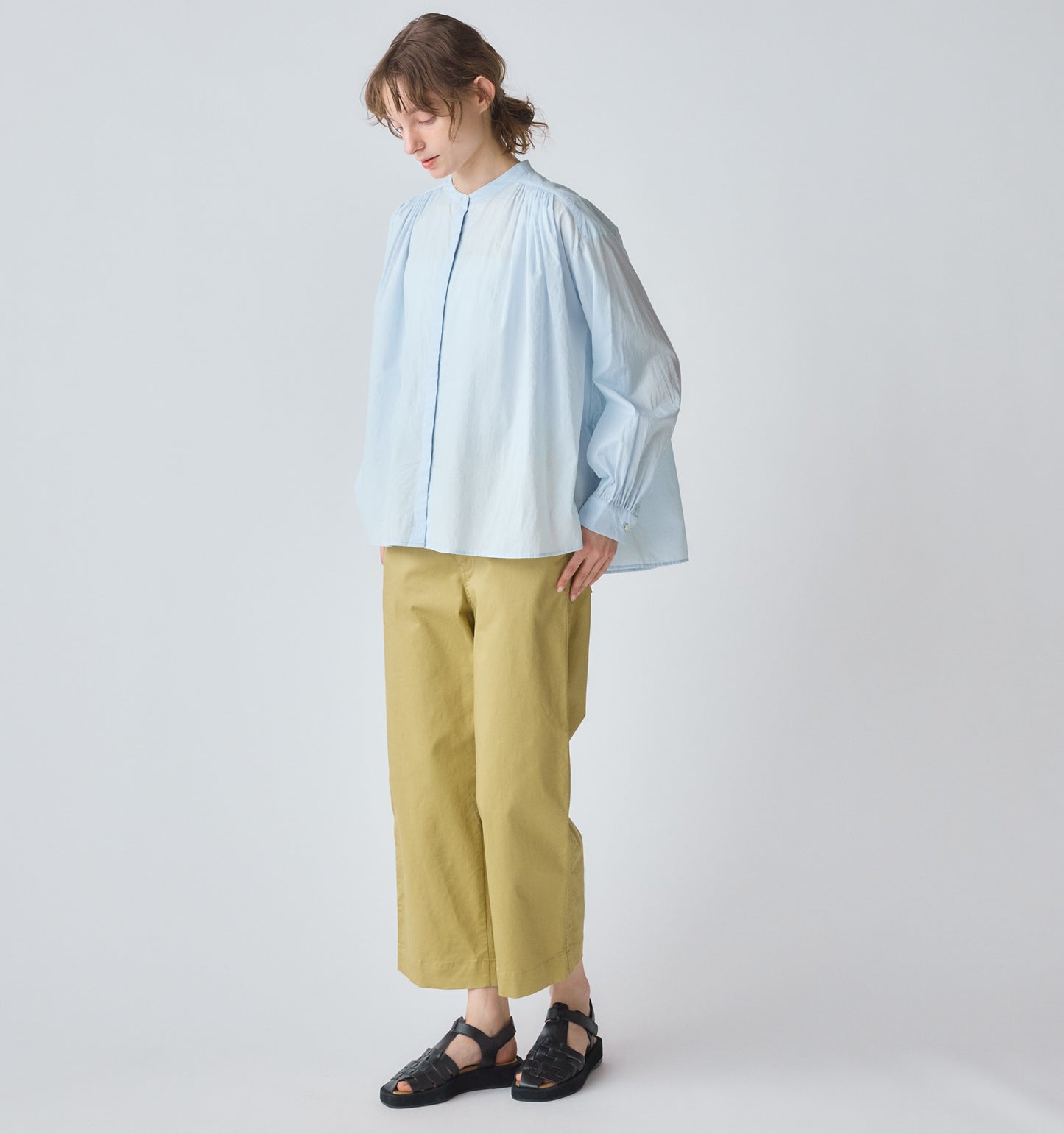 【A】straight chino pants