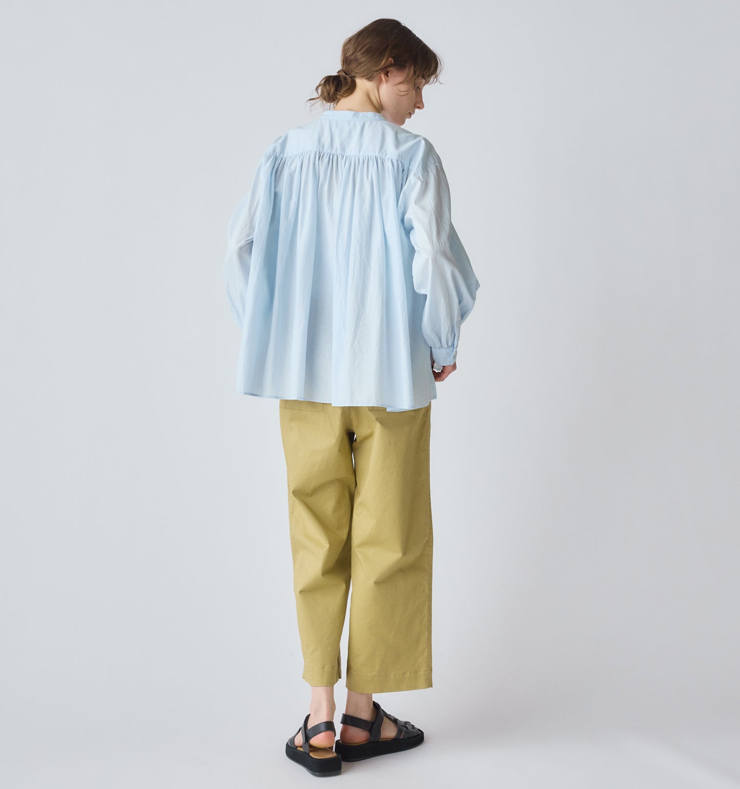 【A】straight chino pants
