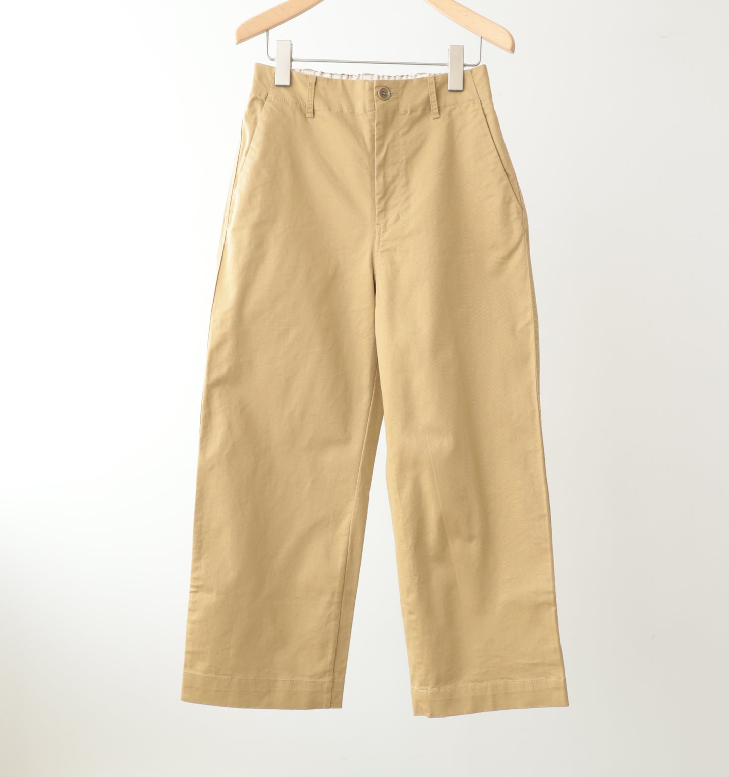 【A】straight chino pants
