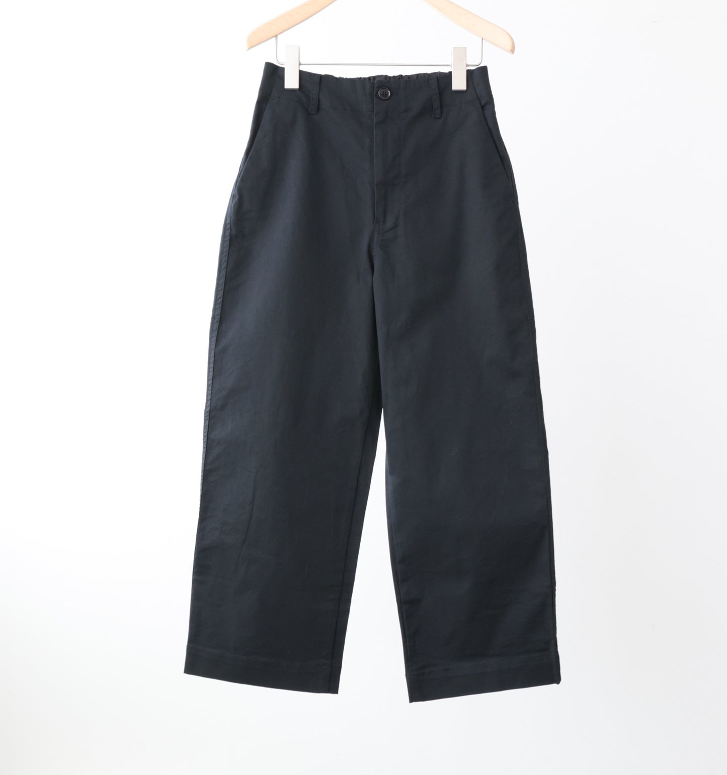 【A】straight chino pants