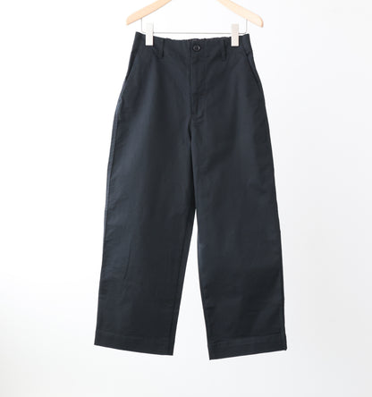 【A】straight chino pants