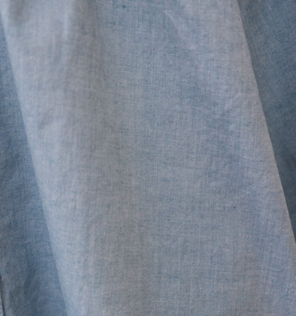 【A】chambray frill shirt