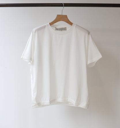 【A】gathered dolman sleeve pullover