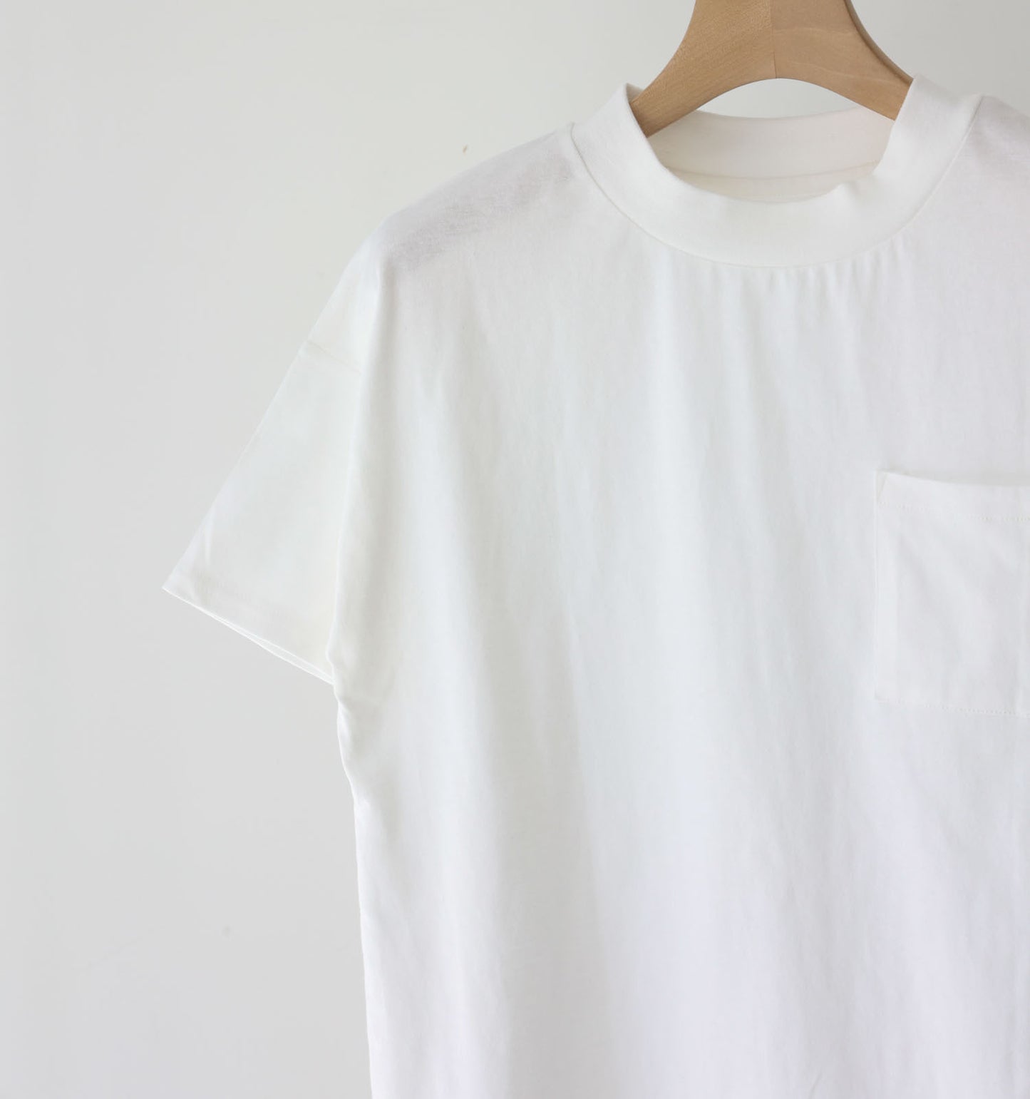 【A】packed half sleeve T-shirt