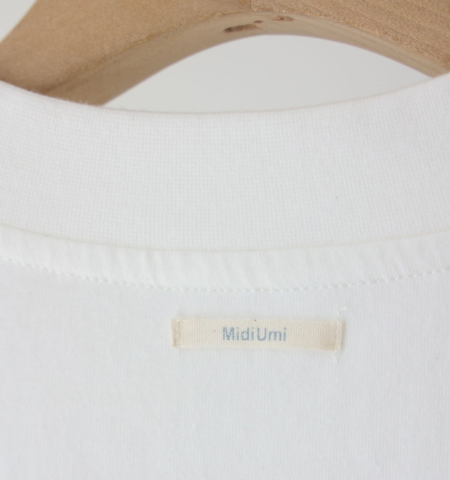 【A】packed half sleeve T-shirt