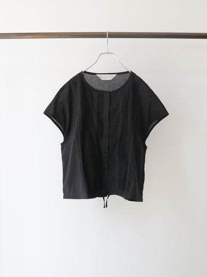 pin tuck N/S shirt