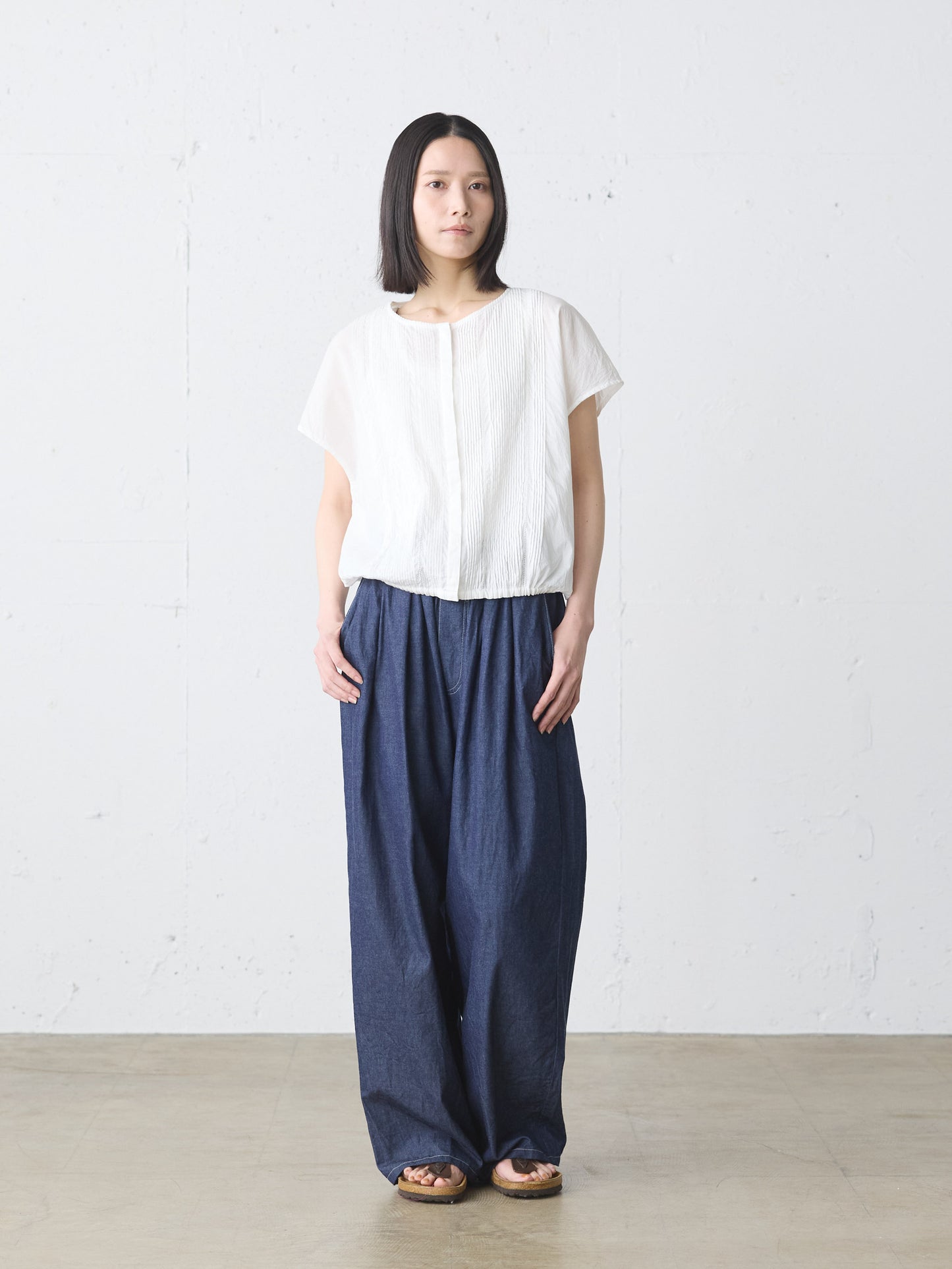 pin tuck N/S shirt