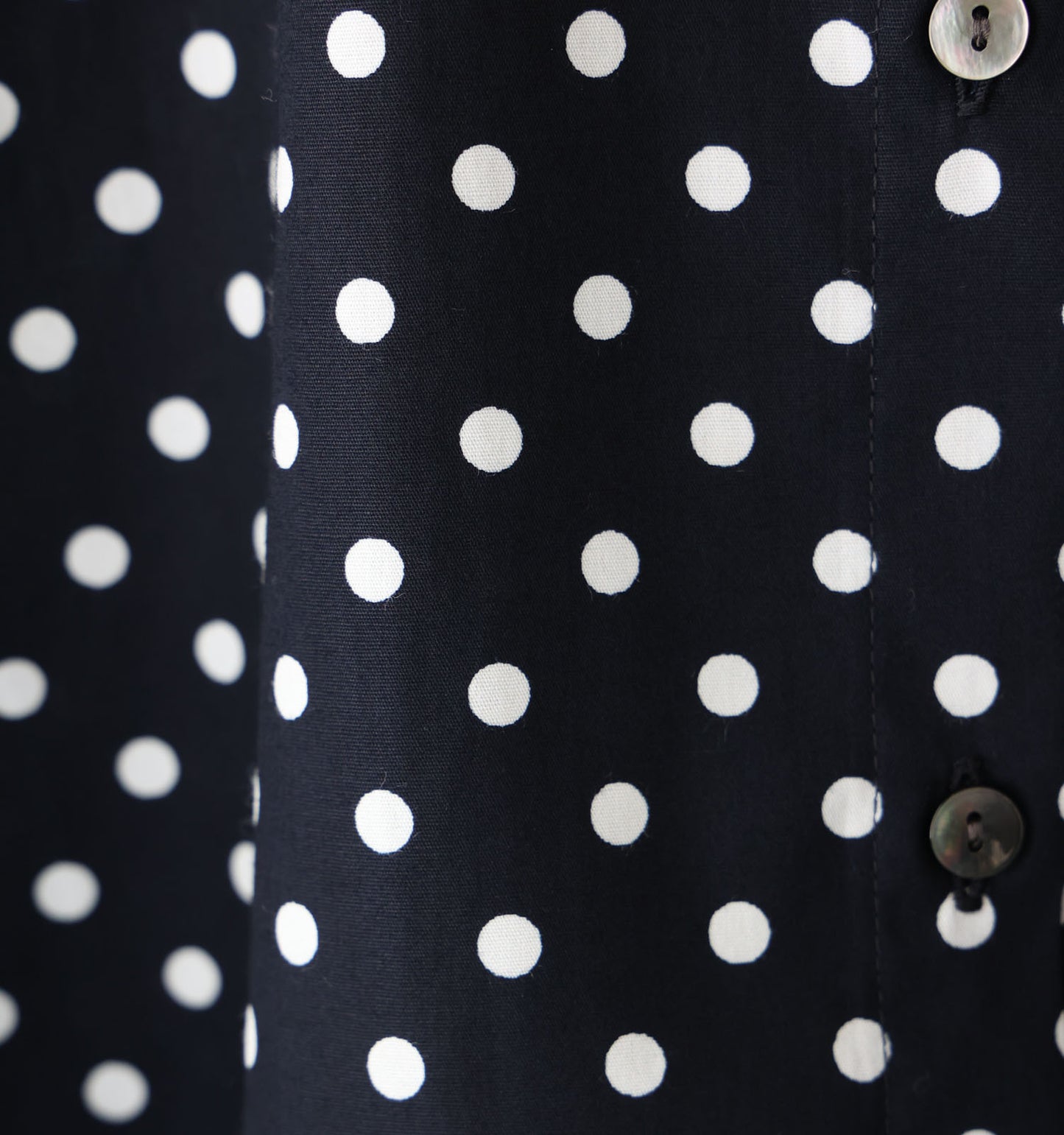 dots shirt