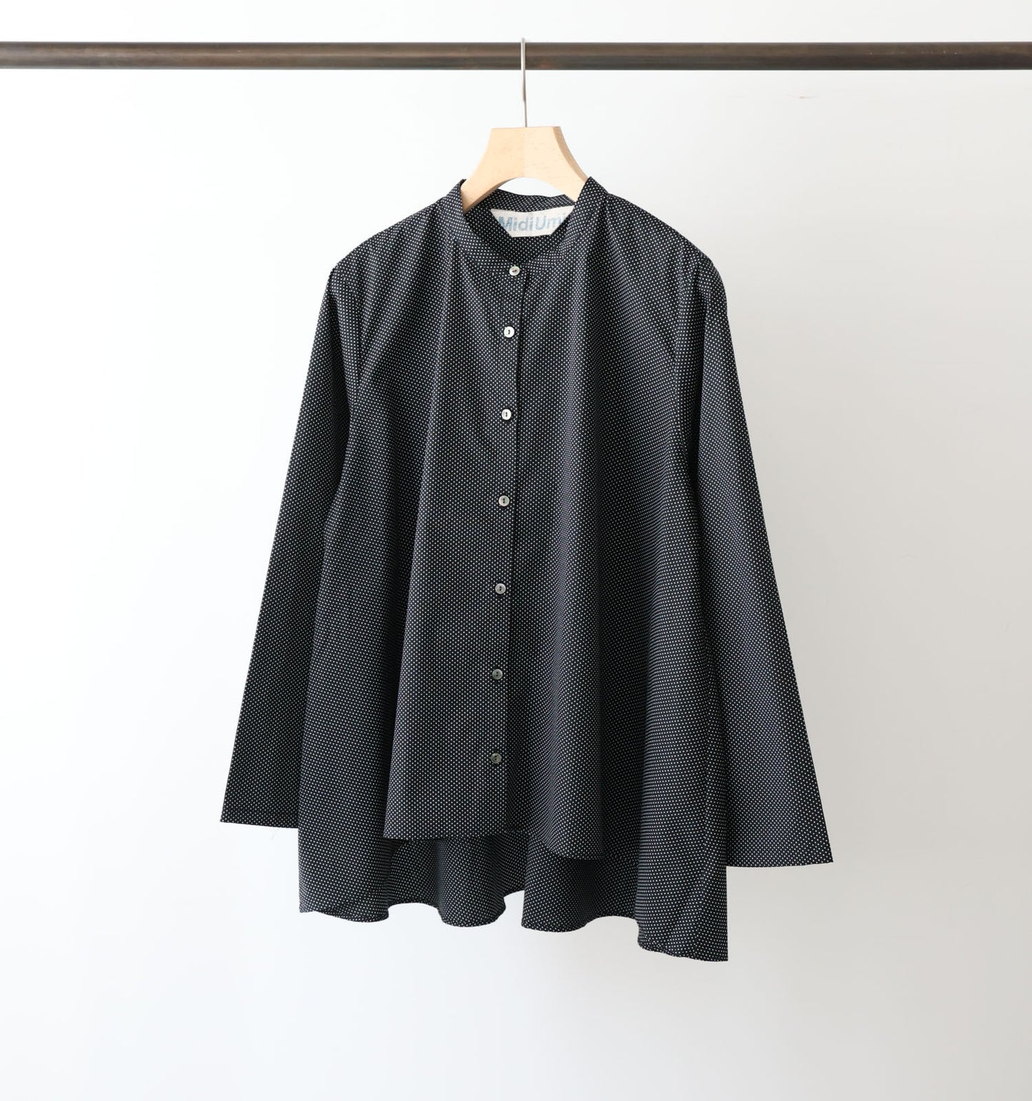 dots shirt